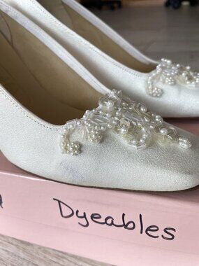Dyeables Striking White Luxe Satin Heels • Pearl Beaded • Size 5B